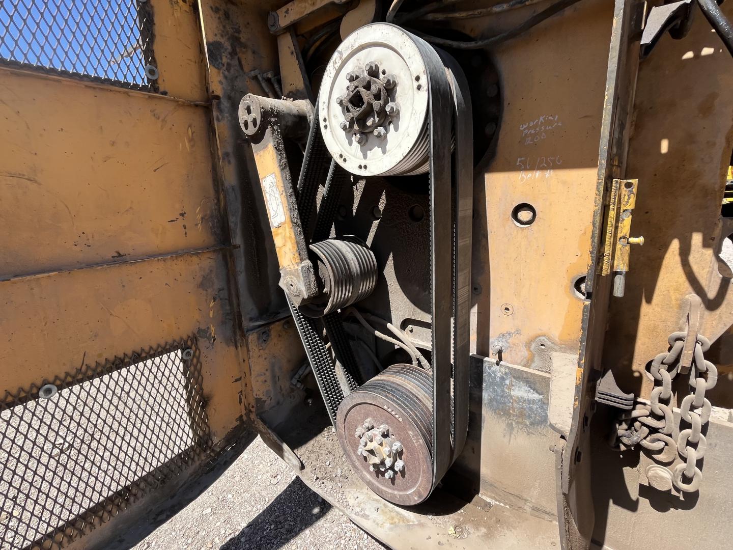 ./imagenes/INVOICE/2019/16581/RECUPERADORA DE ASFALTO CMI PR-800-71-2 (18).JPG